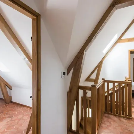 Hébergement de vacances Picturesque De 4 Chambres, Pays D'auge *