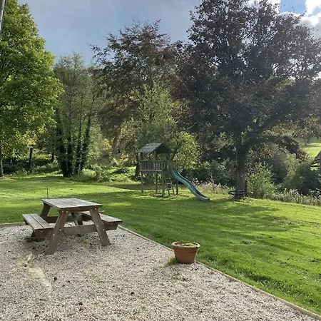 Picturesque De 4 Chambres, Pays D'auge *