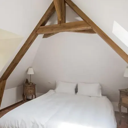 Hébergement de vacances Picturesque De 4 Chambres, Pays D'auge *