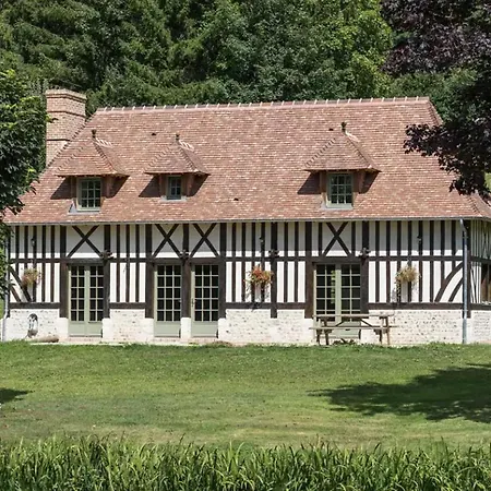 Picturesque De 4 Chambres, Pays D'auge Hébergement de vacances Cheffreville-Tonnencourt