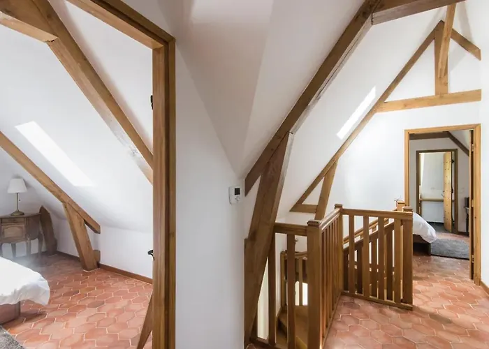 Semesterbostad Picturesque De 4 Chambres, Pays D'auge *