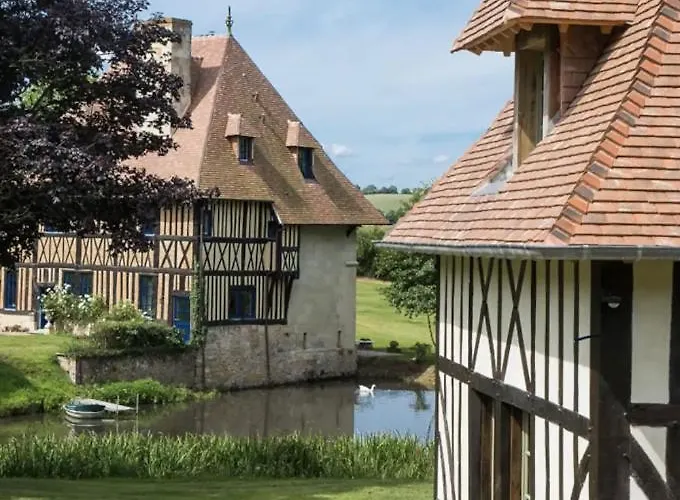 Semesterbostad Picturesque De 4 Chambres, Pays D'auge