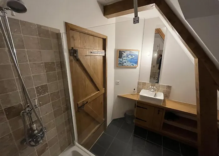 Picturesque De 4 Chambres, Pays D'auge Semesterbostad