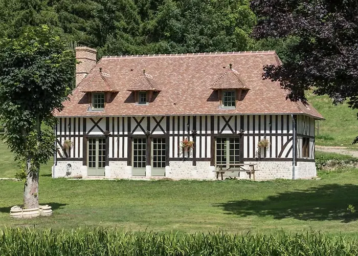 Picturesque De 4 Chambres, Pays D'auge Semesterbostad Cheffreville-Tonnencourt